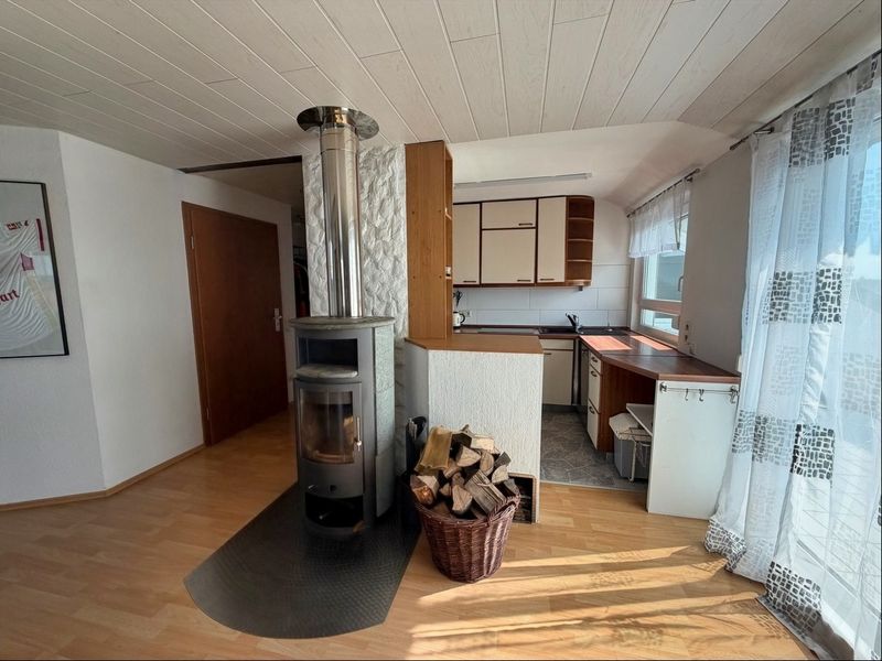 Attraktive Dachgeschosswohnung im schönen Schorndorf -  Schlichten

